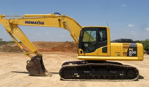Komatsu PC200LC-7L, PC220LC-7L Hydraulic Excavator Operation & Maintenance Manual