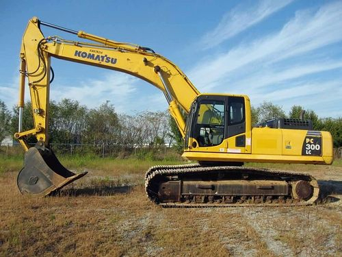 Komatsu PC300LC-7E0, PC300HD-7E0 Hydraulic Excavator Operation & Maintenance Manual