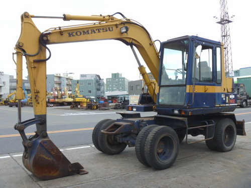 Komatsu PW60-3 Hydraulic Excavator Service Repair Manual